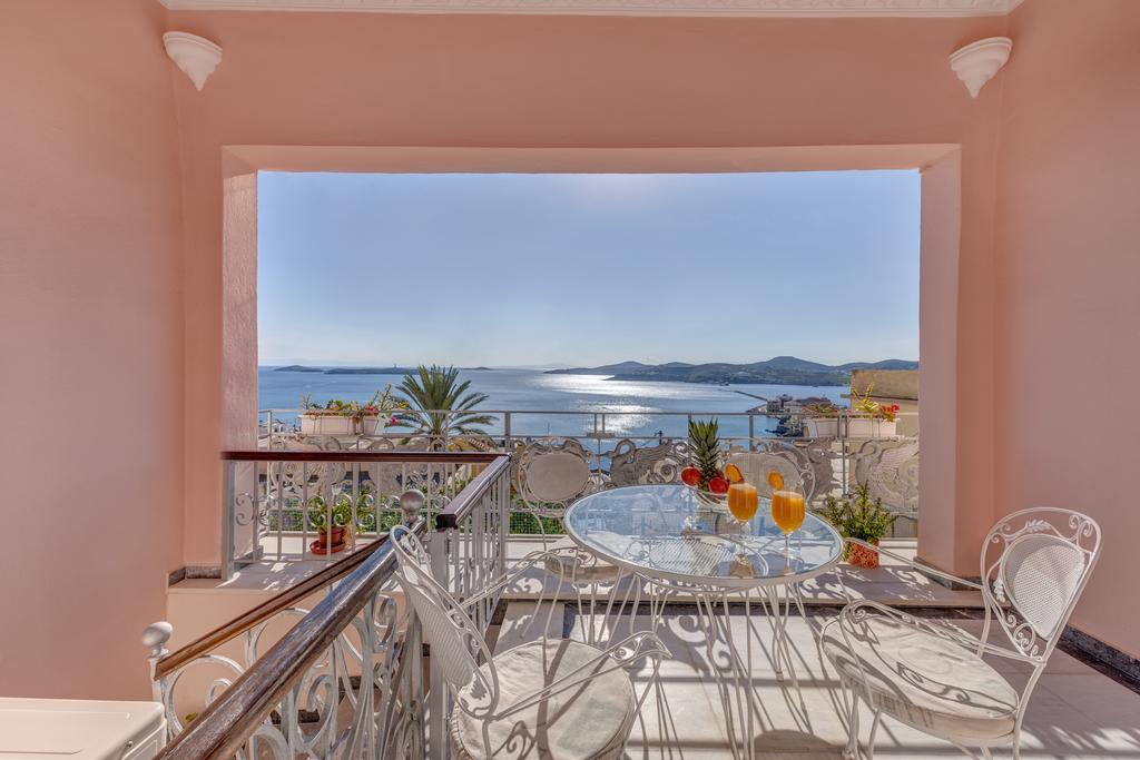 Veranda Syros House Ermoupoli Ngoại thất bức ảnh